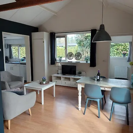 Nr. 18 Met Jacuzzi * プッテン