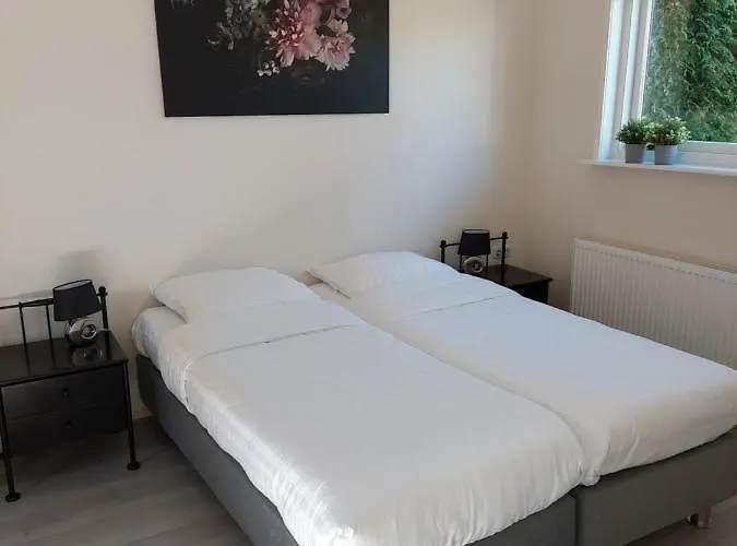 Nr. 18 Met Jacuzzi Vakantiehuis *