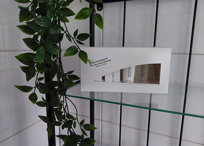 Vakantiehuis Nr. 18 Met Jacuzzi Putten