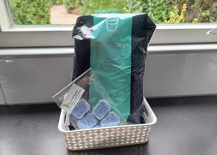 Nr. 18 Met Jacuzzi * Putten